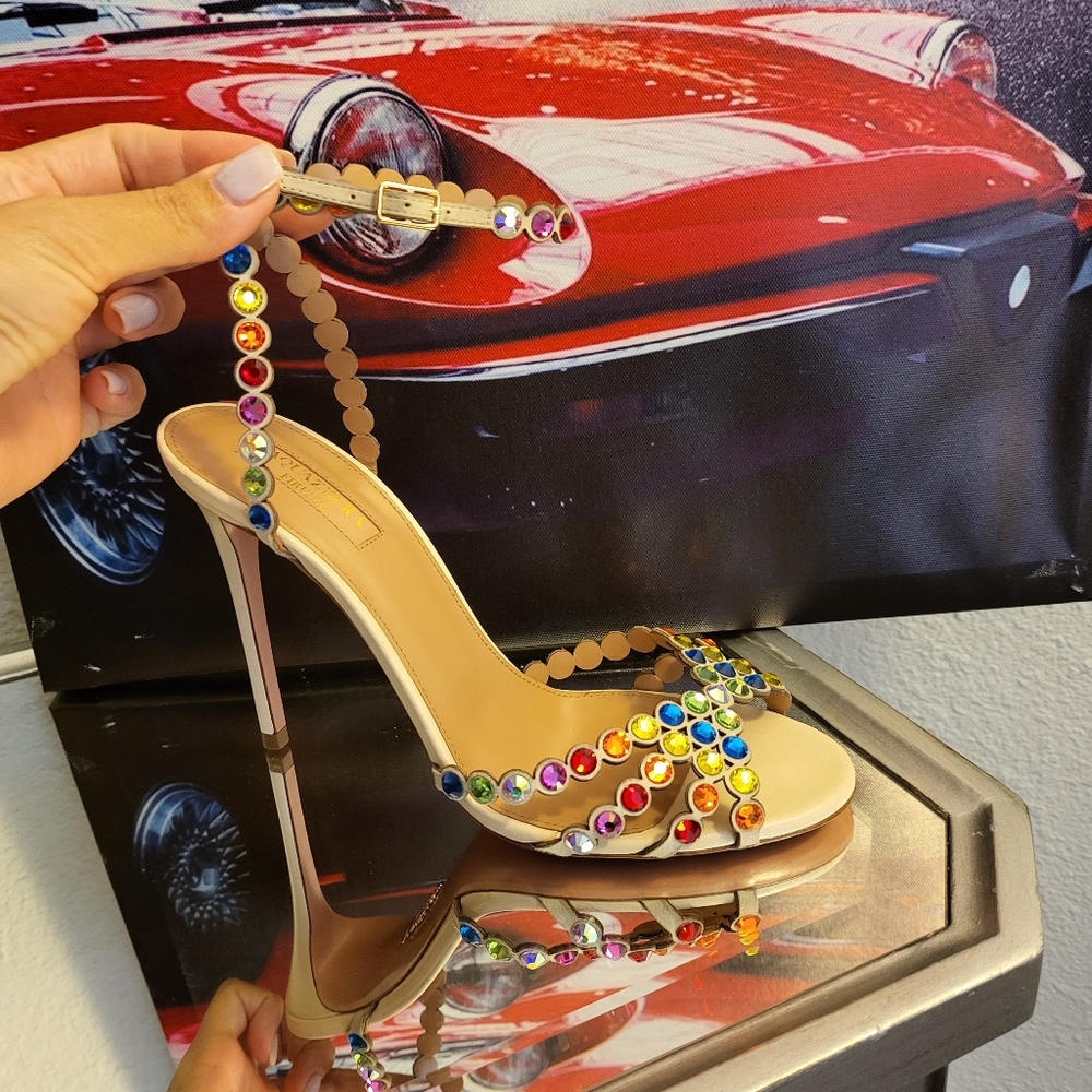 Sandals - Picture 3 of 3